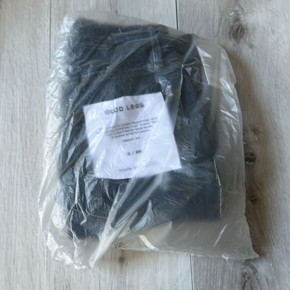 Good American Good Legs Release Hem High Waist Skinny Jeans Size 2/26 Nwt - Picture 7 of 7